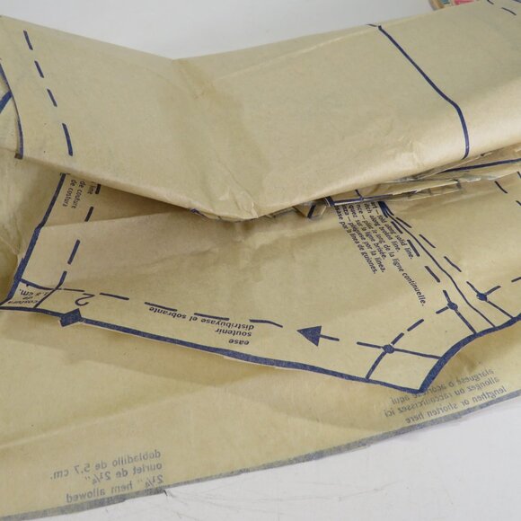 Simplicity 8142 Clothing Pattern Miss Size 12 Dress Fitted button front - Picture 9 of 9